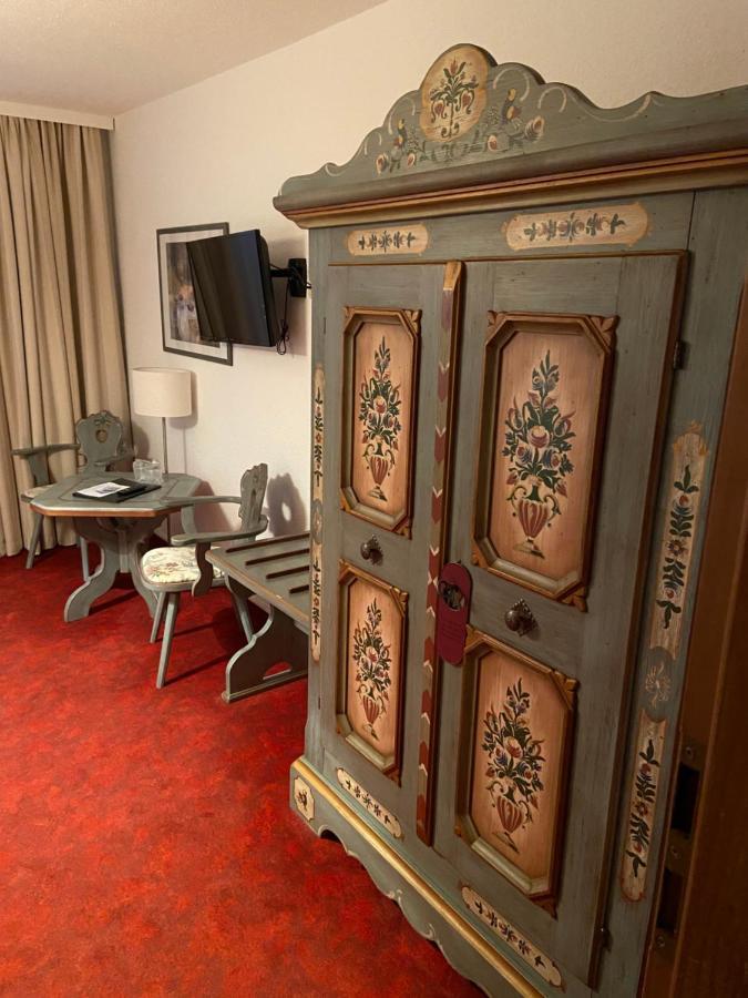 Hôtel Muldenschlosschen à Lunzenau Extérieur photo